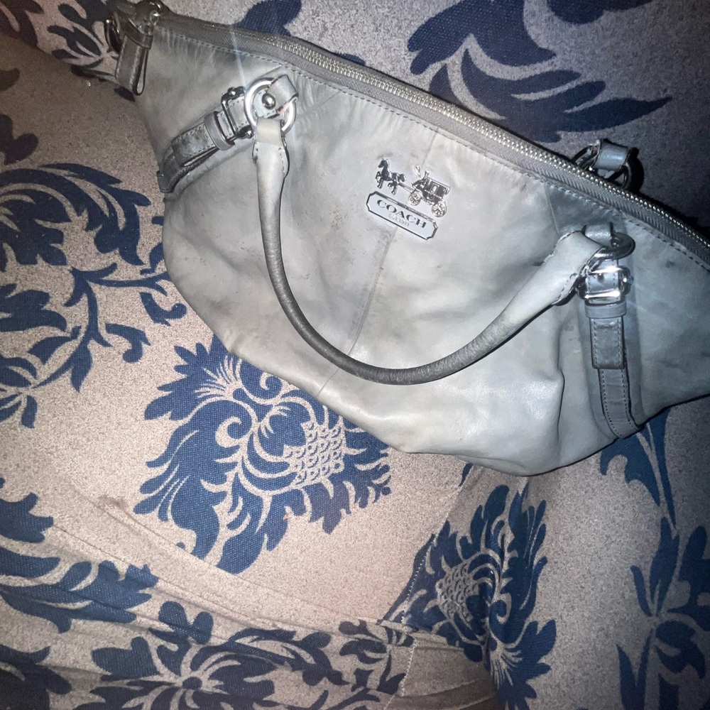 Coach Silver Leather Shoulder Bag